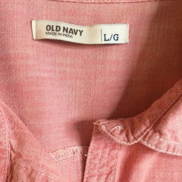 Old navy pinkish shirt large - Picture 5 of 10
